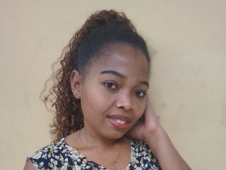 EdwigeBrown's Watch live cam shows Profile Image