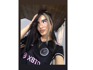 MadisonLeder's Hot live cam performers Profile Image