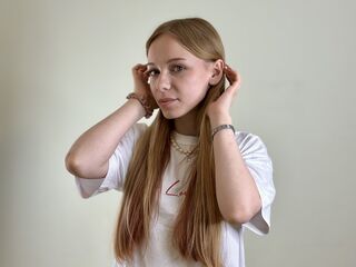 MaudBasil's Livejas webcam Profile Image